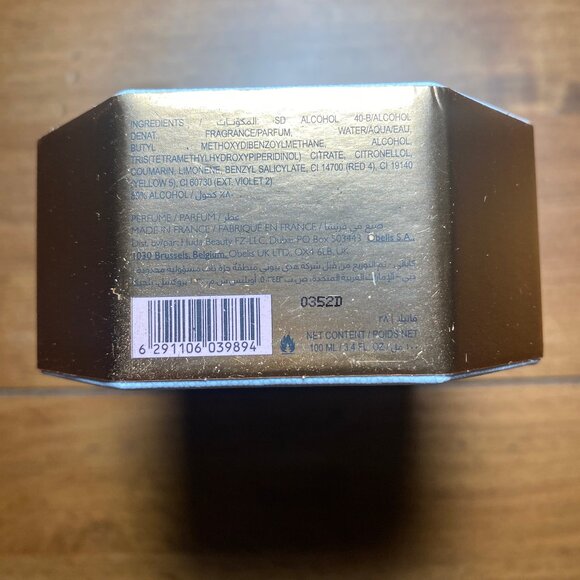 Kayali Vanilla 28 empty 3.4 fl. oz box - Picture 9 of 10